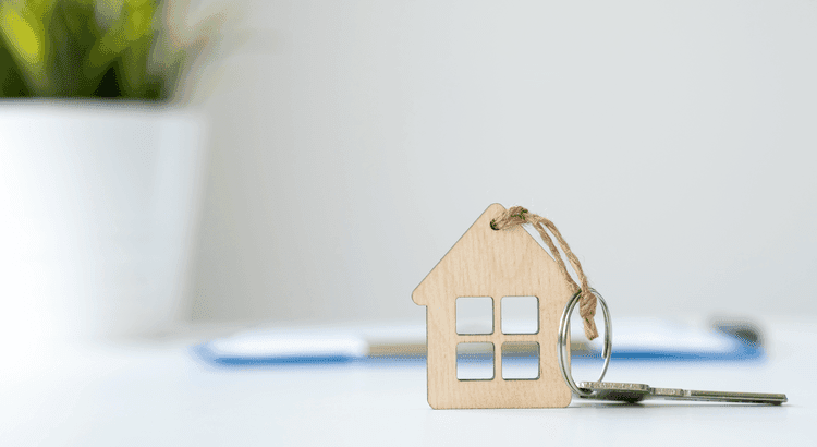 Cover Image for Before You Fall in Love with a Home, Do This First