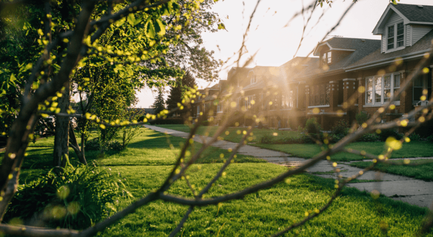 Cover Image for 4 Ways Fort Worth Buyers Can Make Their Offer Stand Out This Spring